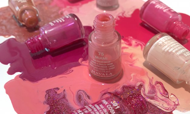 Tonal Nails: The Standout Summer Nail Trend
